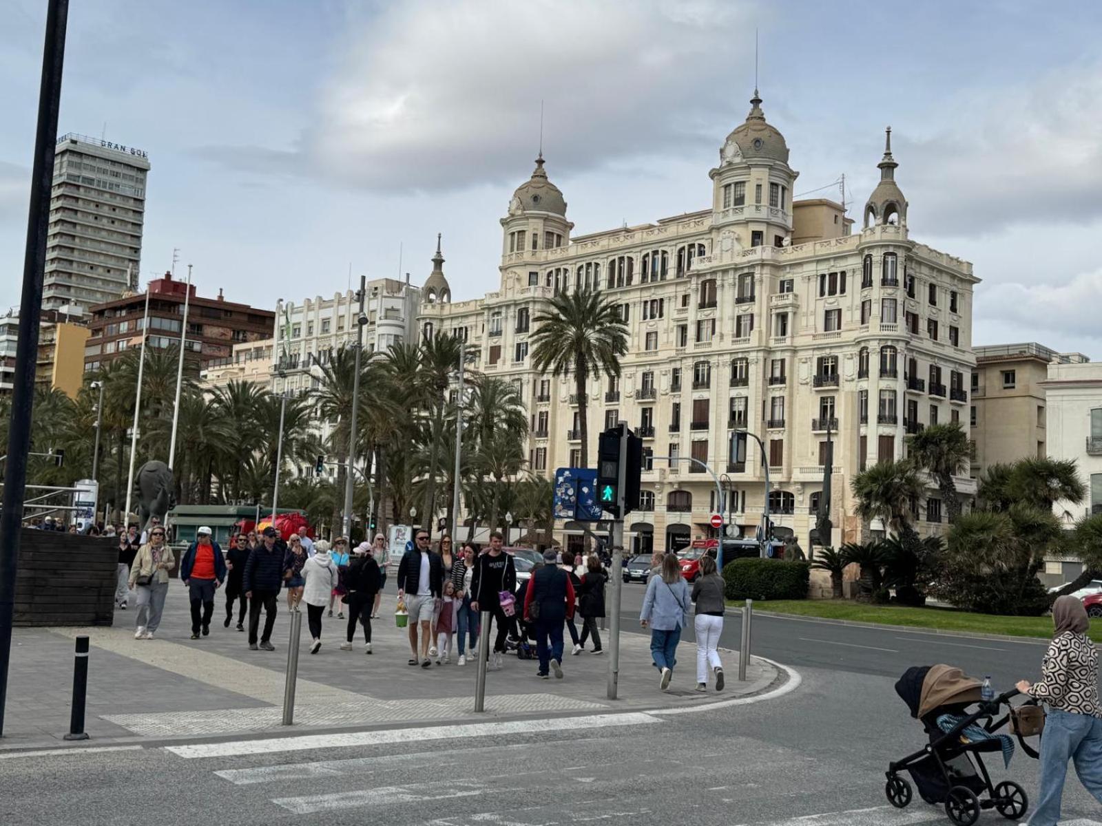 Playa Postiguet Apartamento Alicante