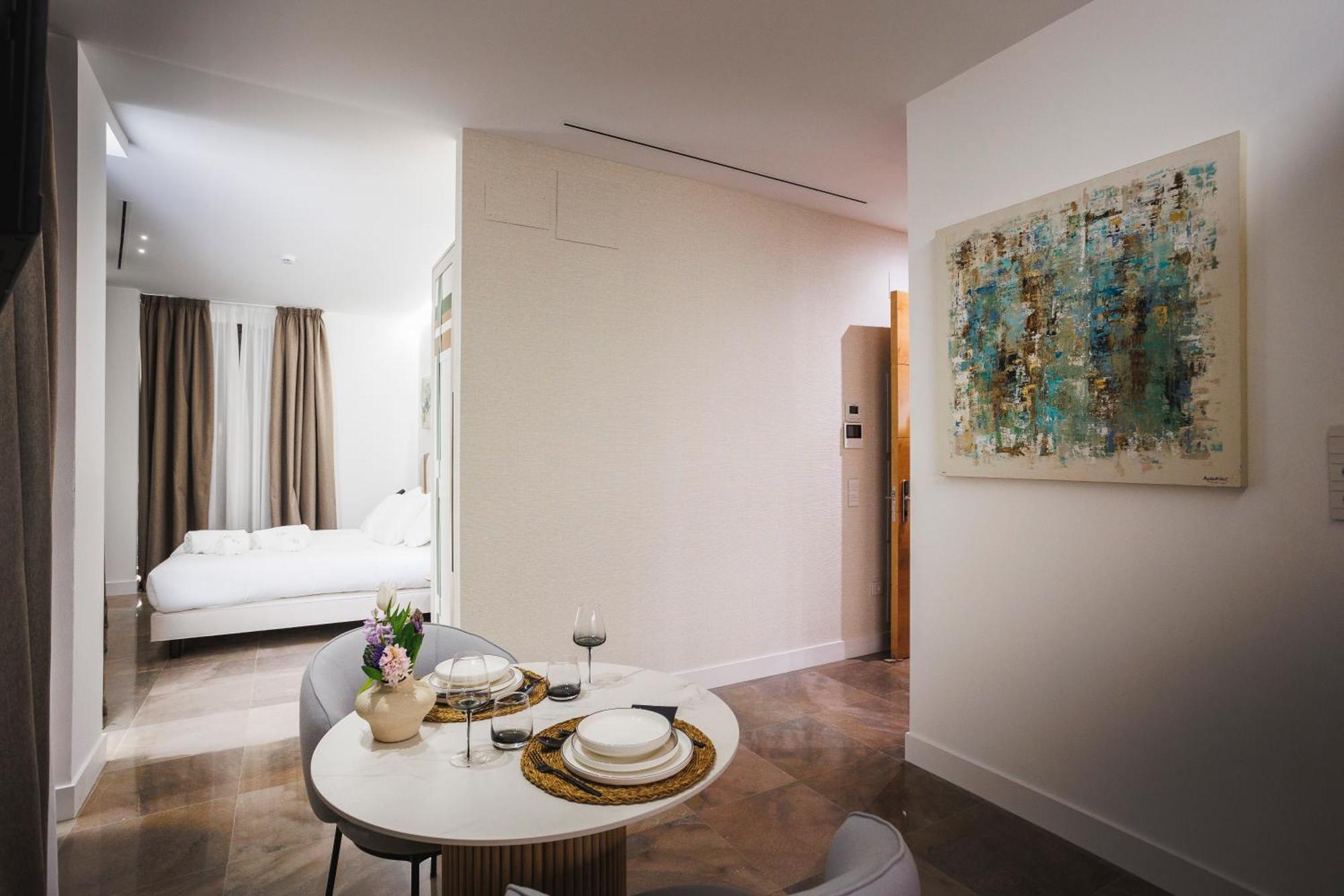 Corral Del Carbon Gg Aparthotel *
