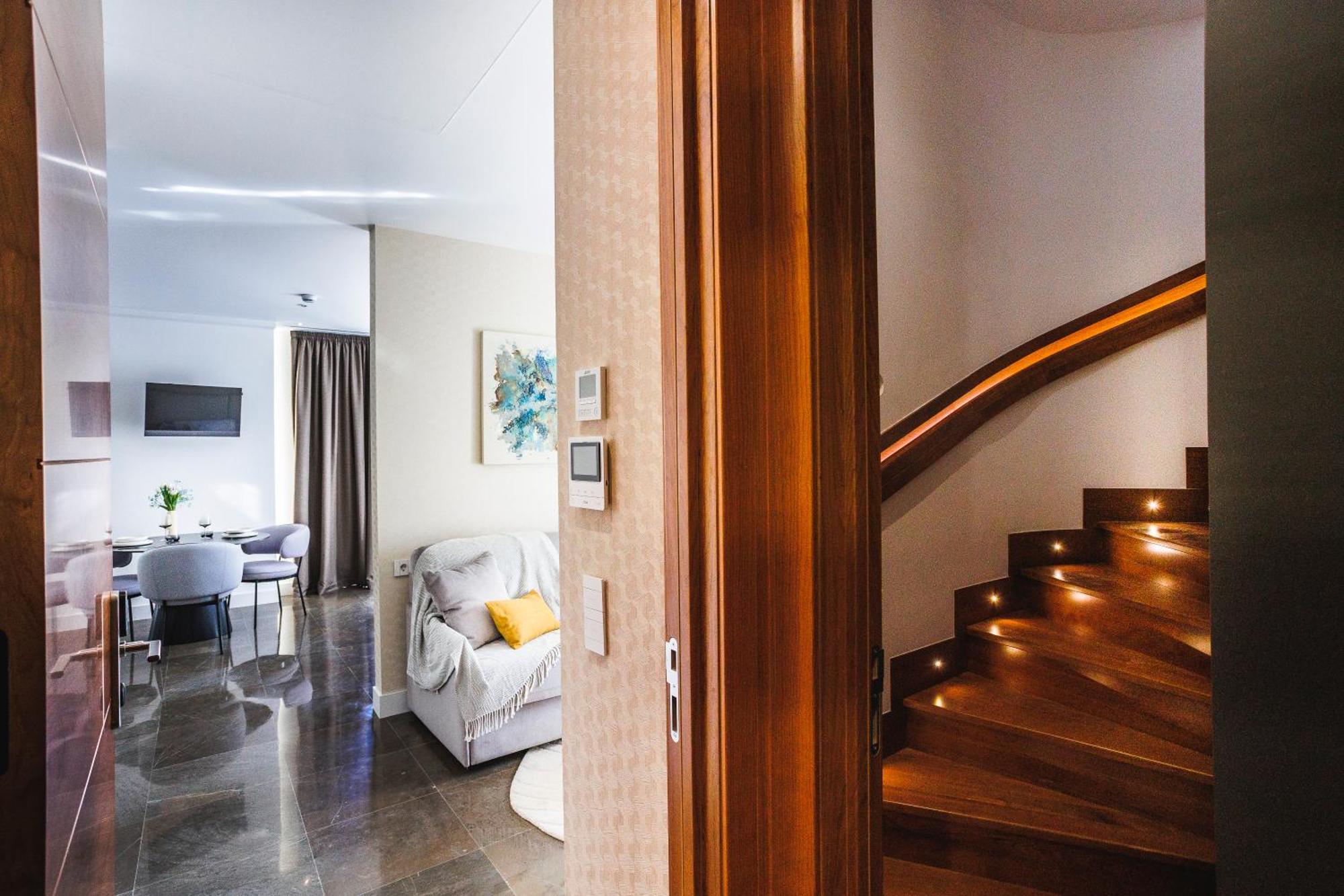 Corral Del Carbon Gg Aparthotel