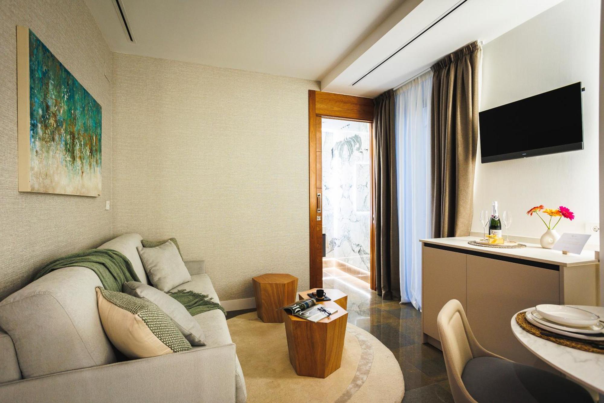 Corral Del Carbon Gg Aparthotel *