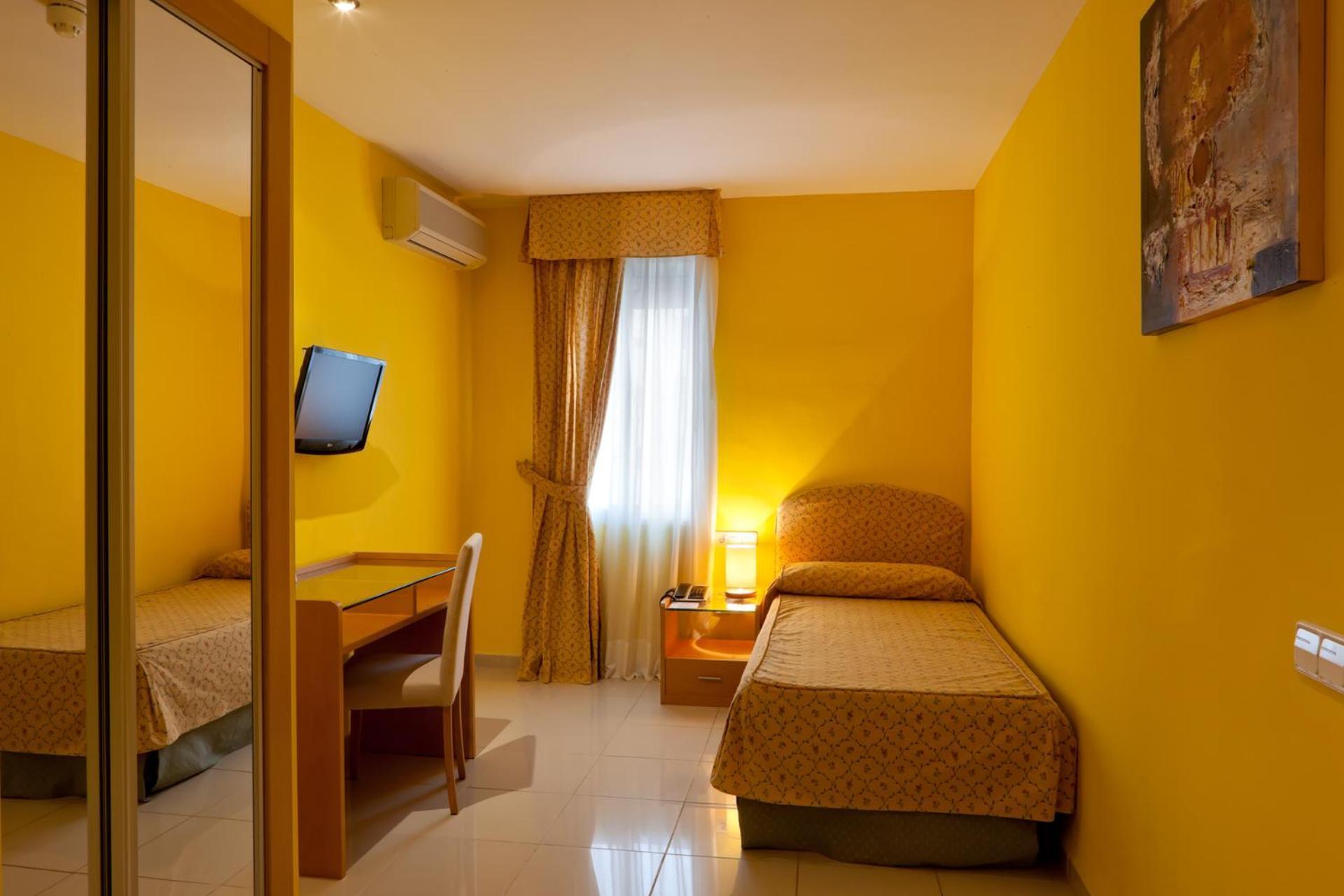 Hotel La Cala Finestrat 3*