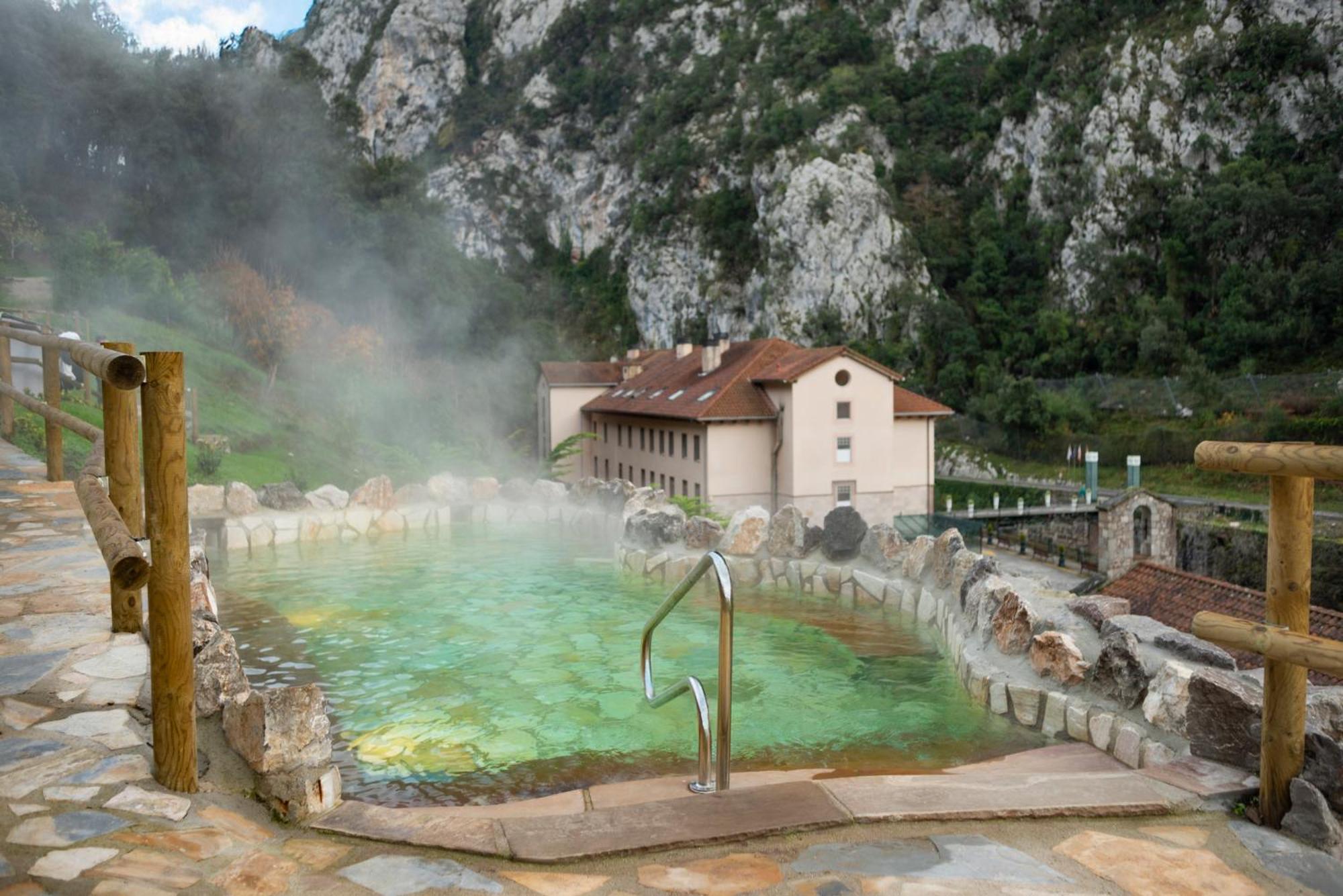 Balneario La Hermida