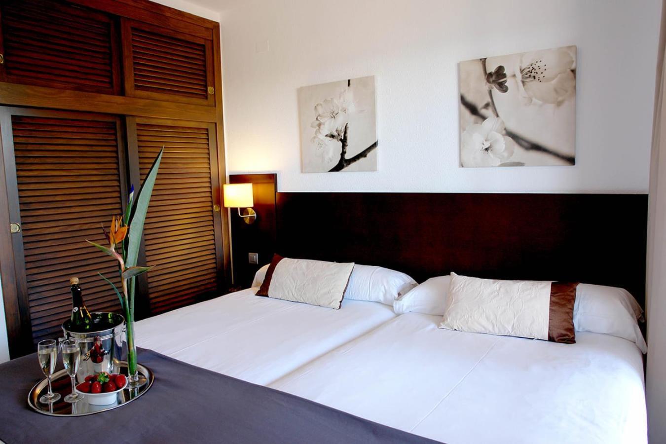 Palmera 2*