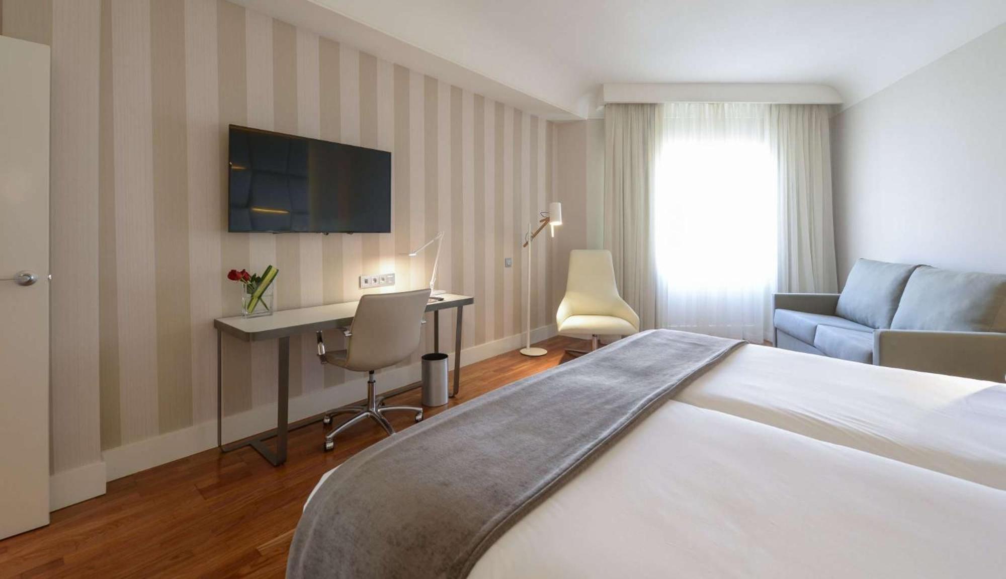 Nh Collection Colón Hotel 4*