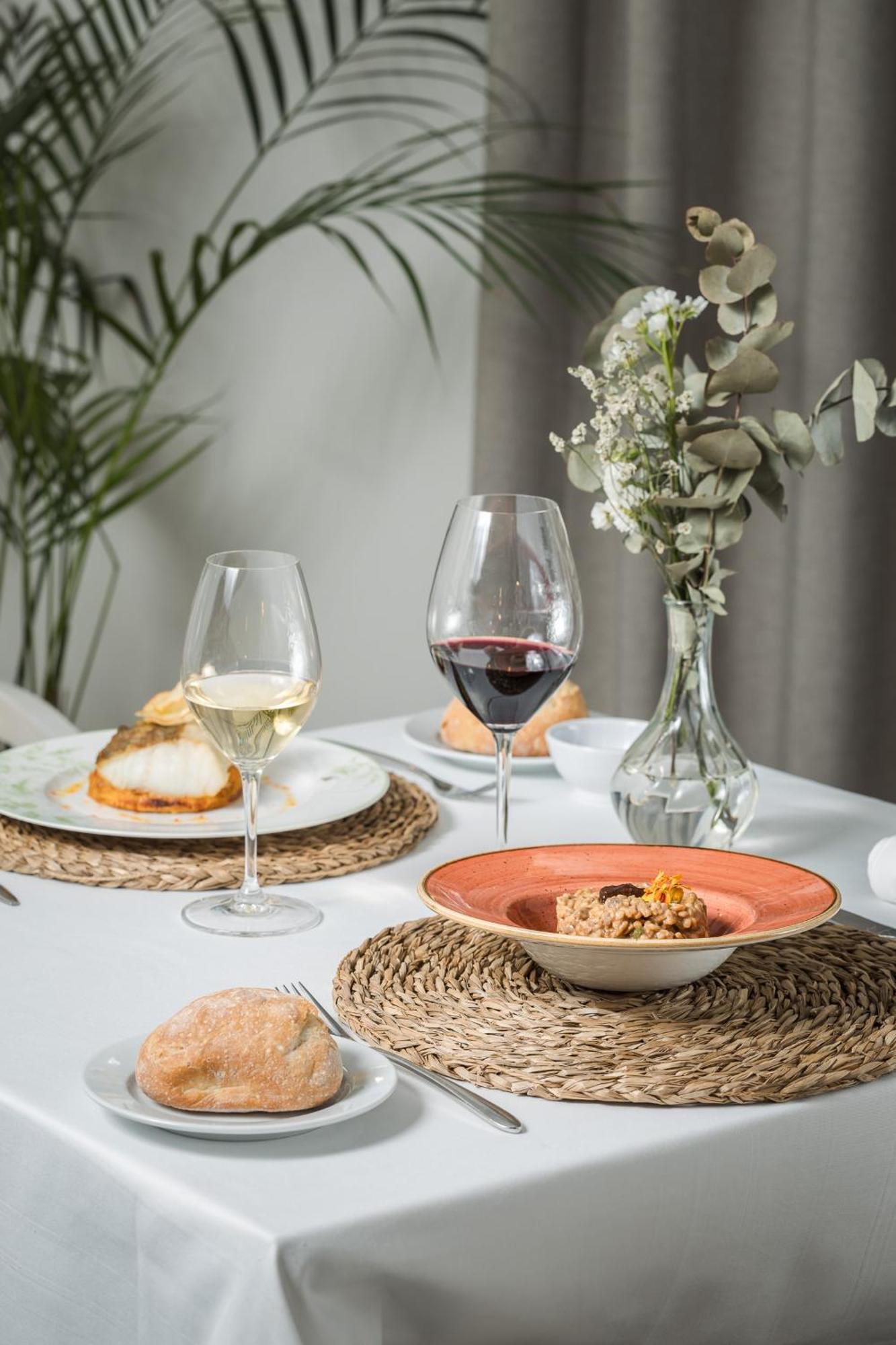 Hotel Hospes Palacio De Arenales & 5*