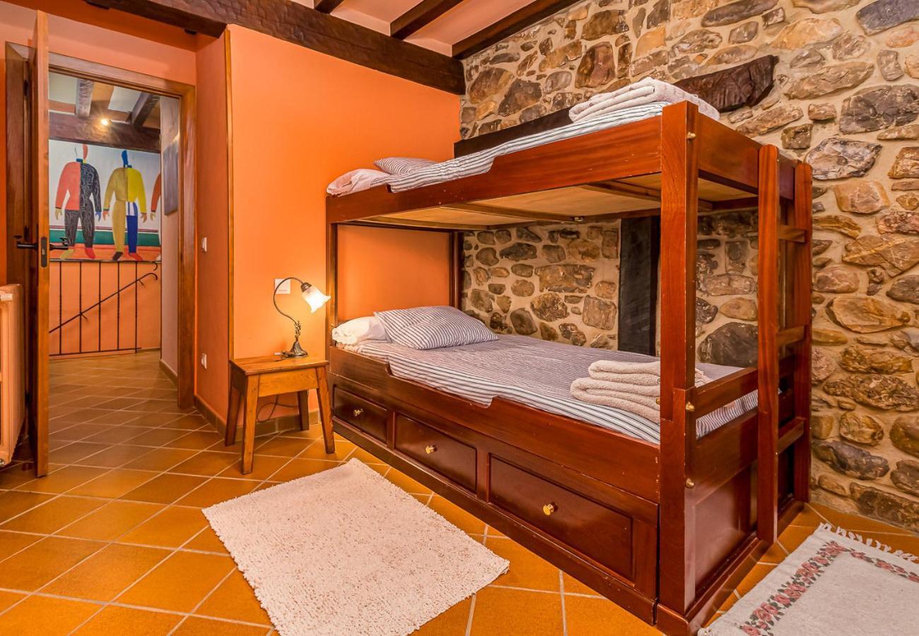 Apartamento Amplia De Piedra En