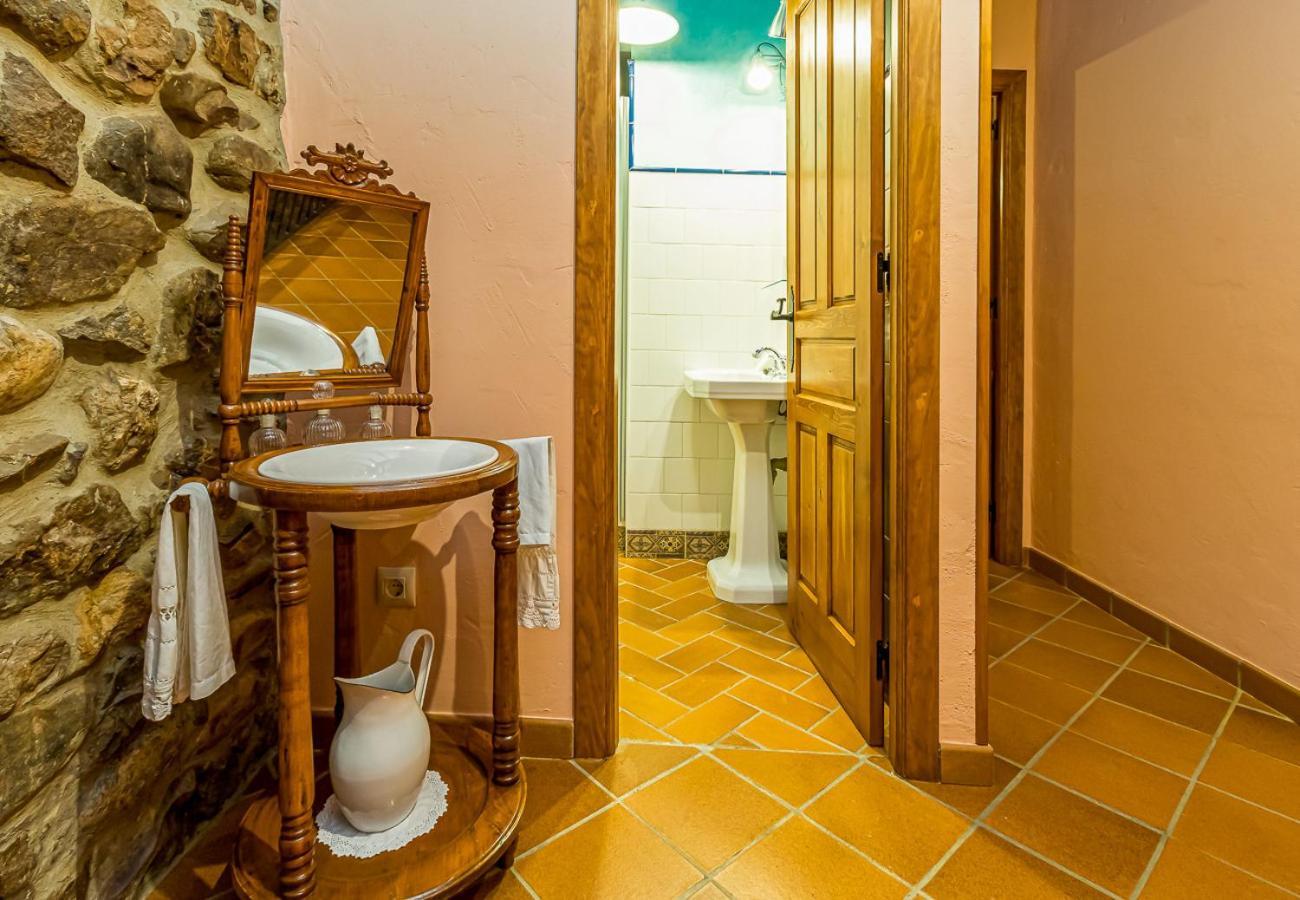 Apartamento Amplia De Piedra En Potes