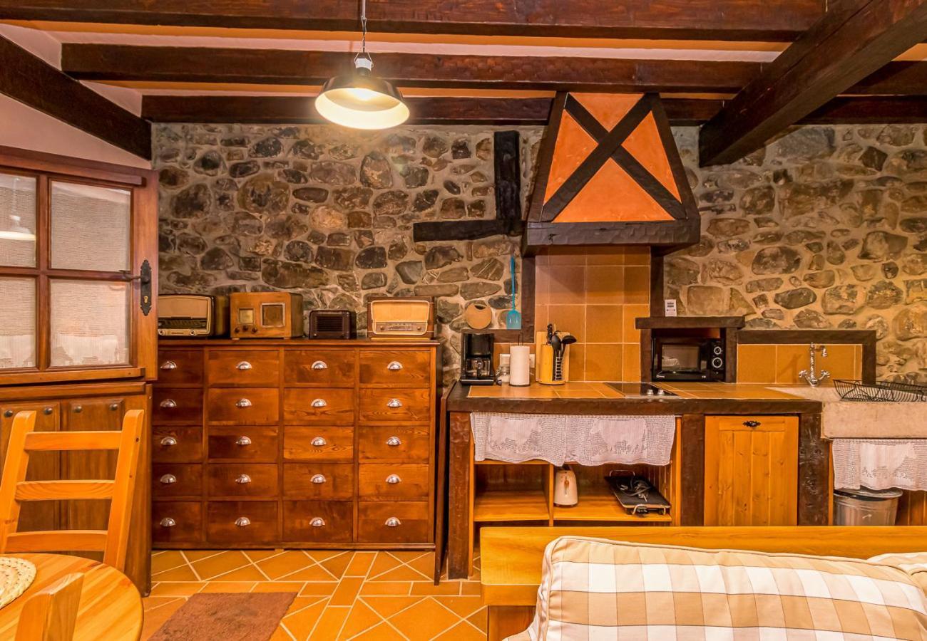 Apartamento Amplia De Piedra En Potes