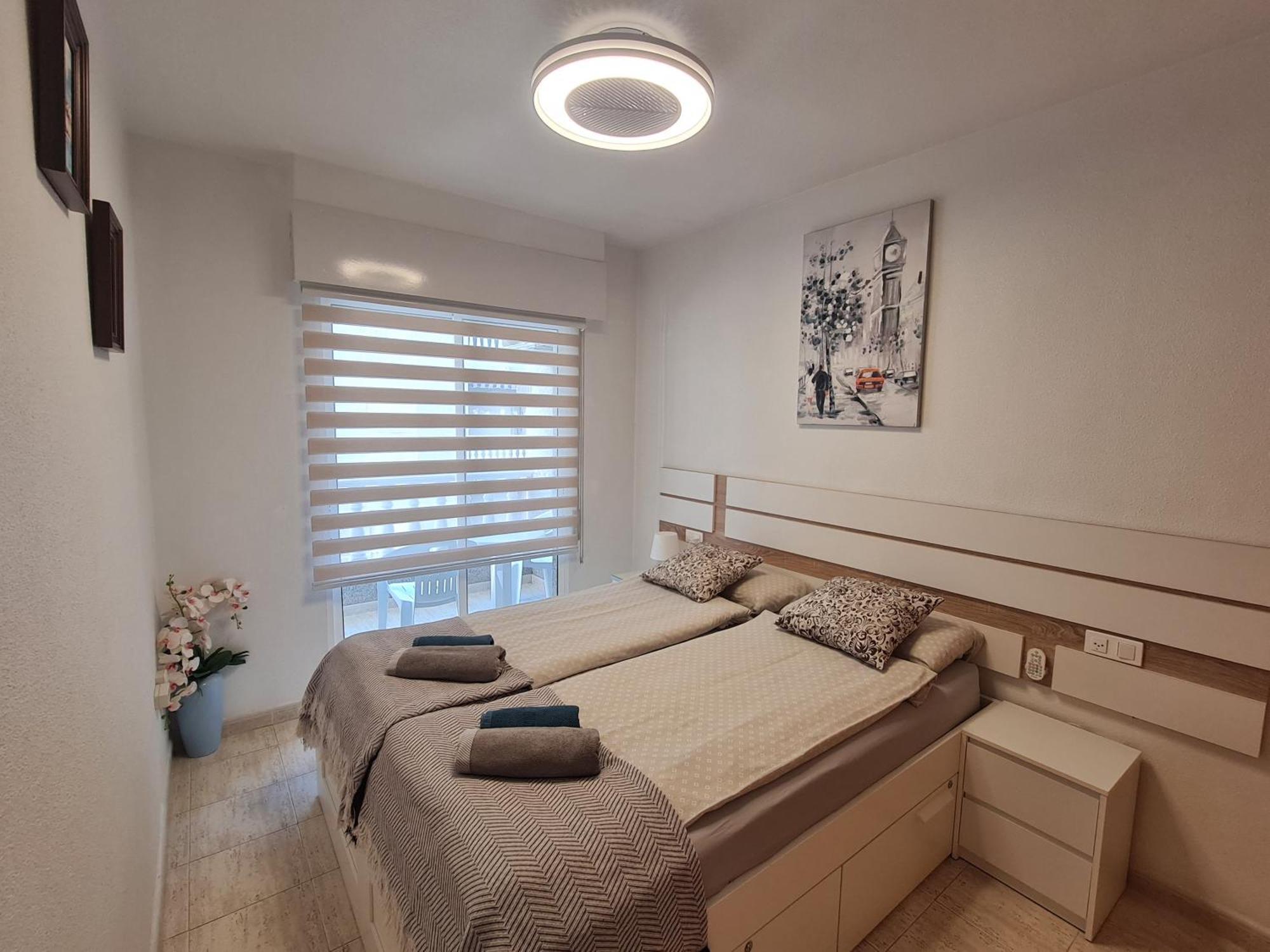 Apartment Near Del Cura And Locos Beaches Torrevieja