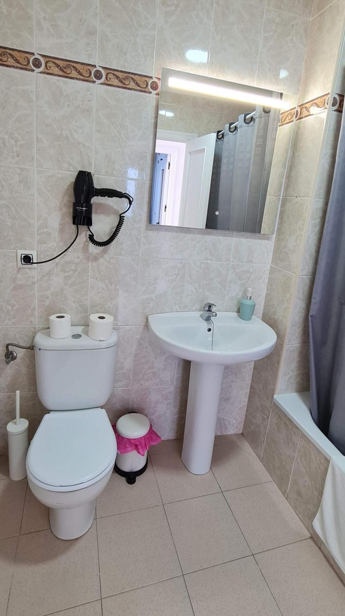 Apartamento Piso En El Centro De *