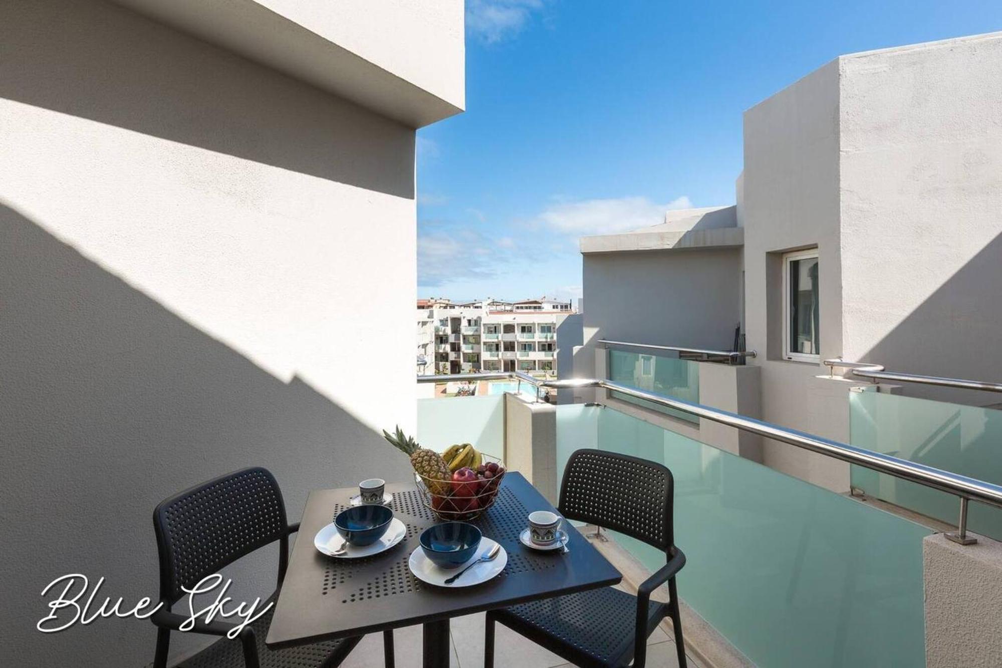 Sun 335 Blue Sky By Rentalfue Apartamento
