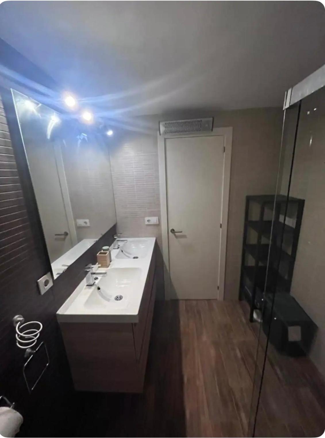 Mediterranean House - Privadas En Casa Compartida
