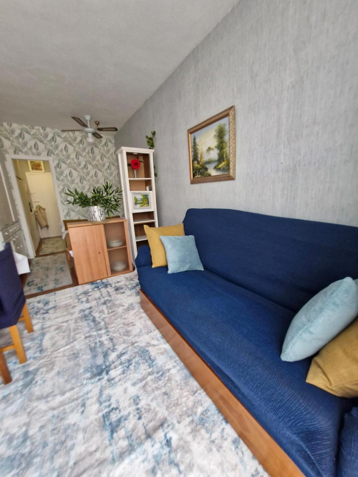 Apartamento Axioma Studia