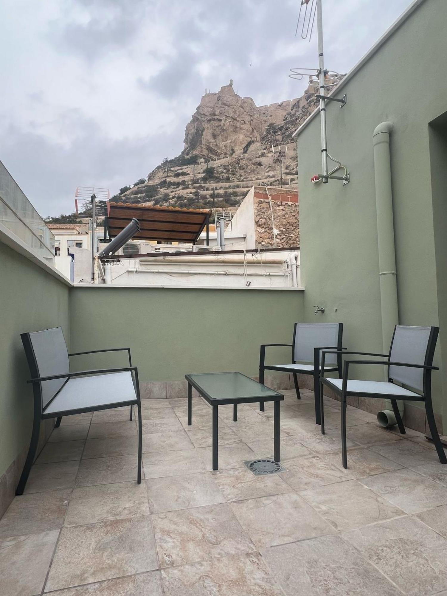Apartahotel La Basilica By Bealicante