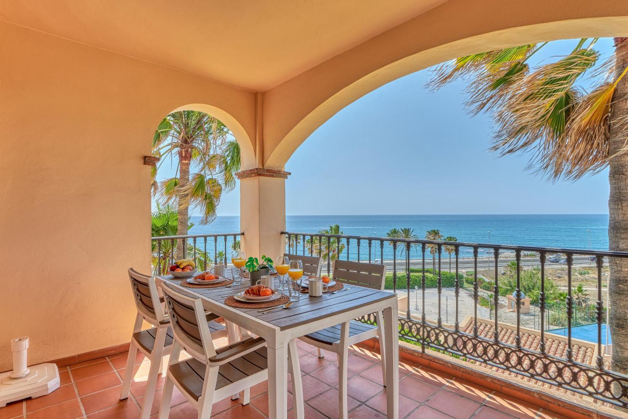 Marina Xi Moderno Con Vistas Al Mar Bbq Piscinas Pistas De Tenis Apartamento *