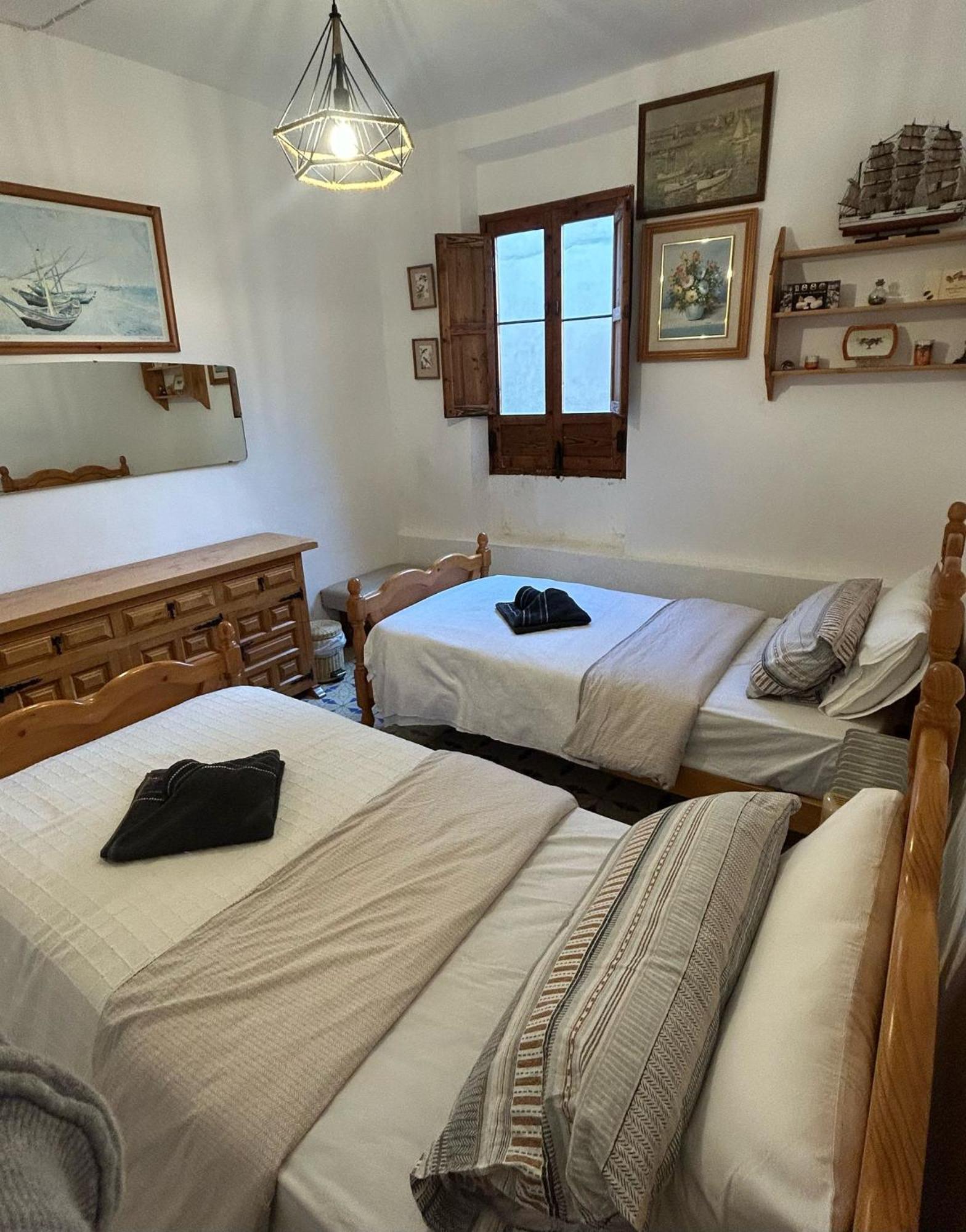 La Guarida Rustica Del Zorro Habitación en casa particular Jijona