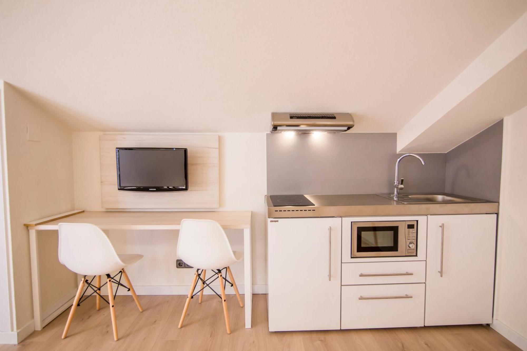 Apartamento Plaza De Santiago - Estudios Turisticos - 1 Llave Pinto