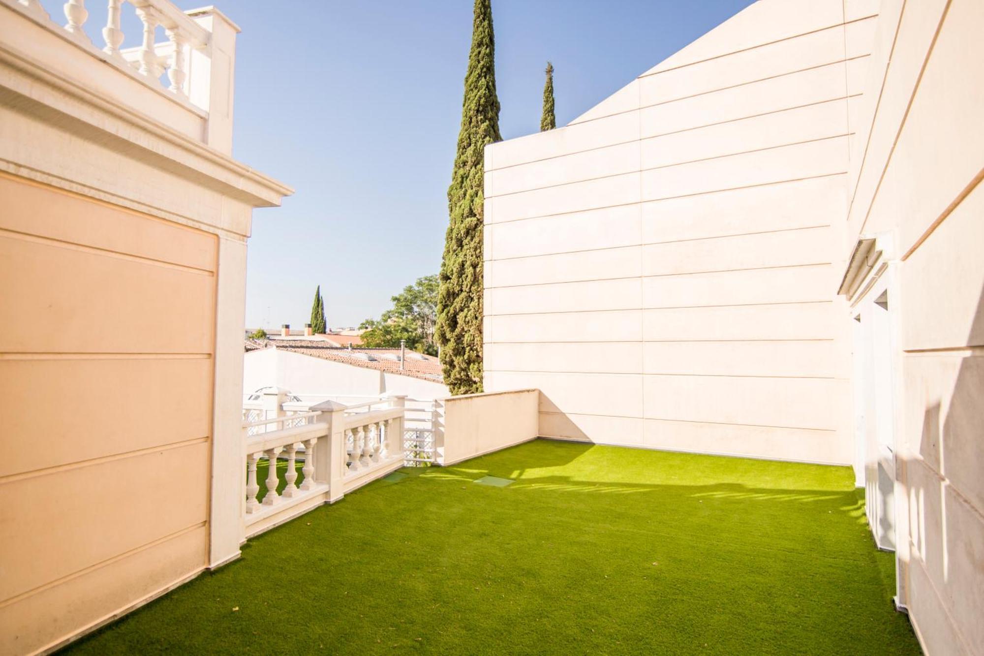 Apartamento Plaza De Santiago - Estudios Turisticos - 1 Llave *