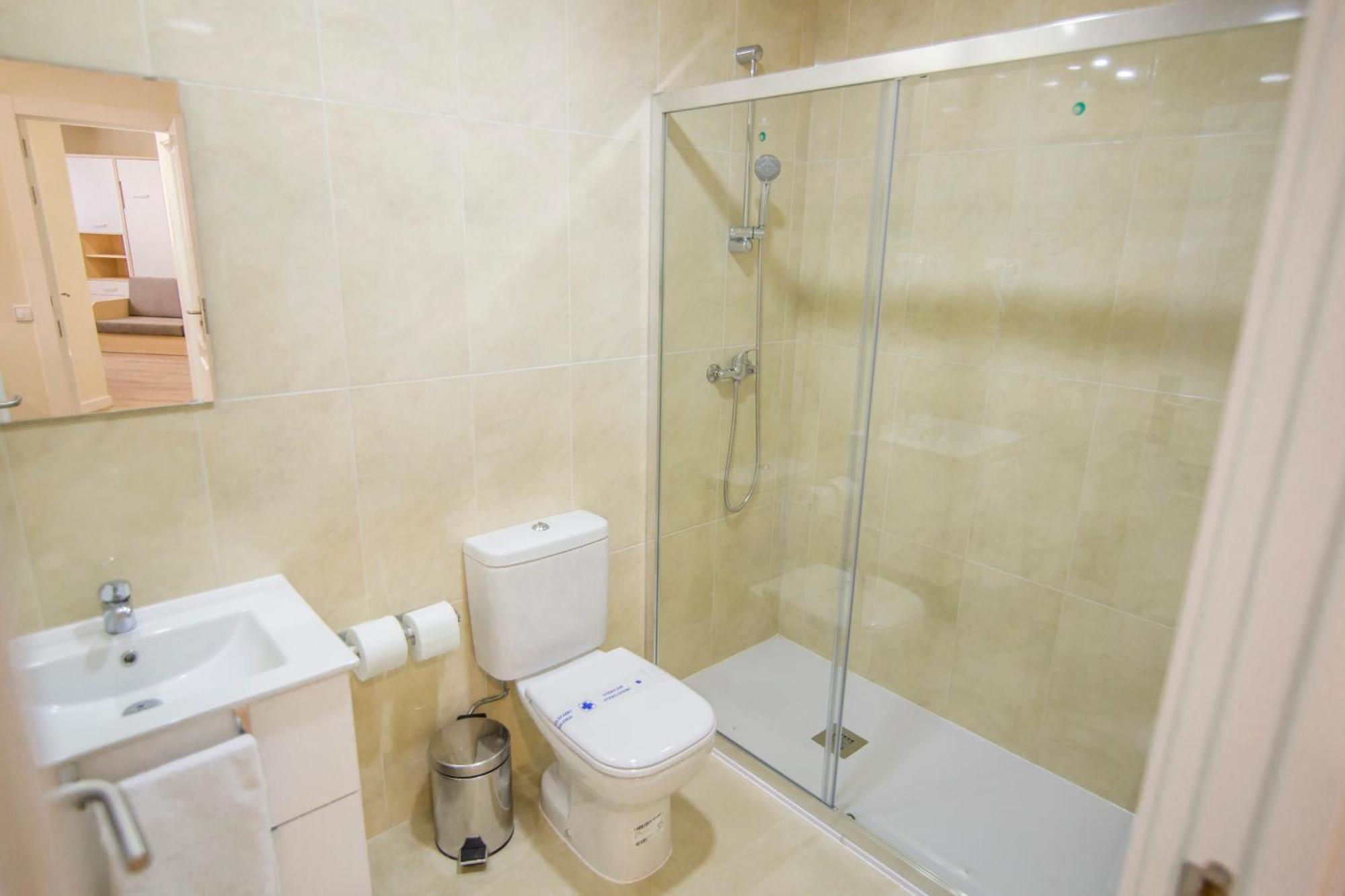 Apartamento Plaza De Santiago - Estudios Turisticos - 1 Llave
