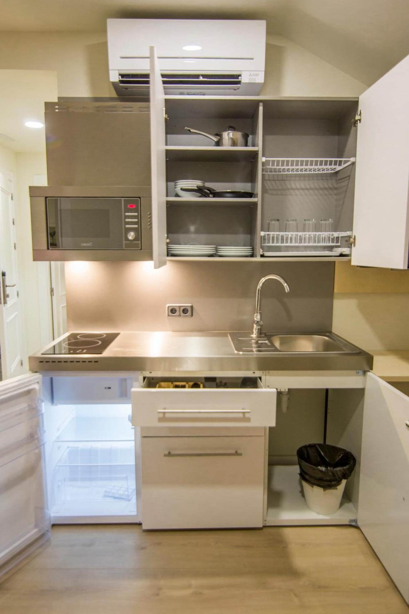 Plaza De Santiago - Estudios Turisticos - 1 Llave Apartamento Pinto