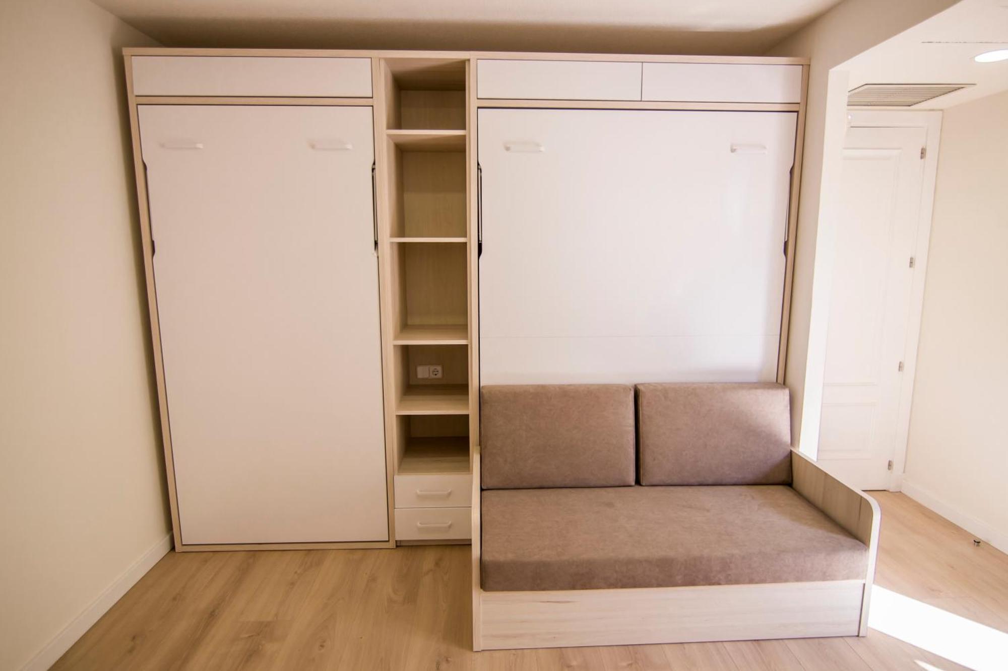Apartamento Plaza De Santiago - Estudios Turisticos - 1 Llave *