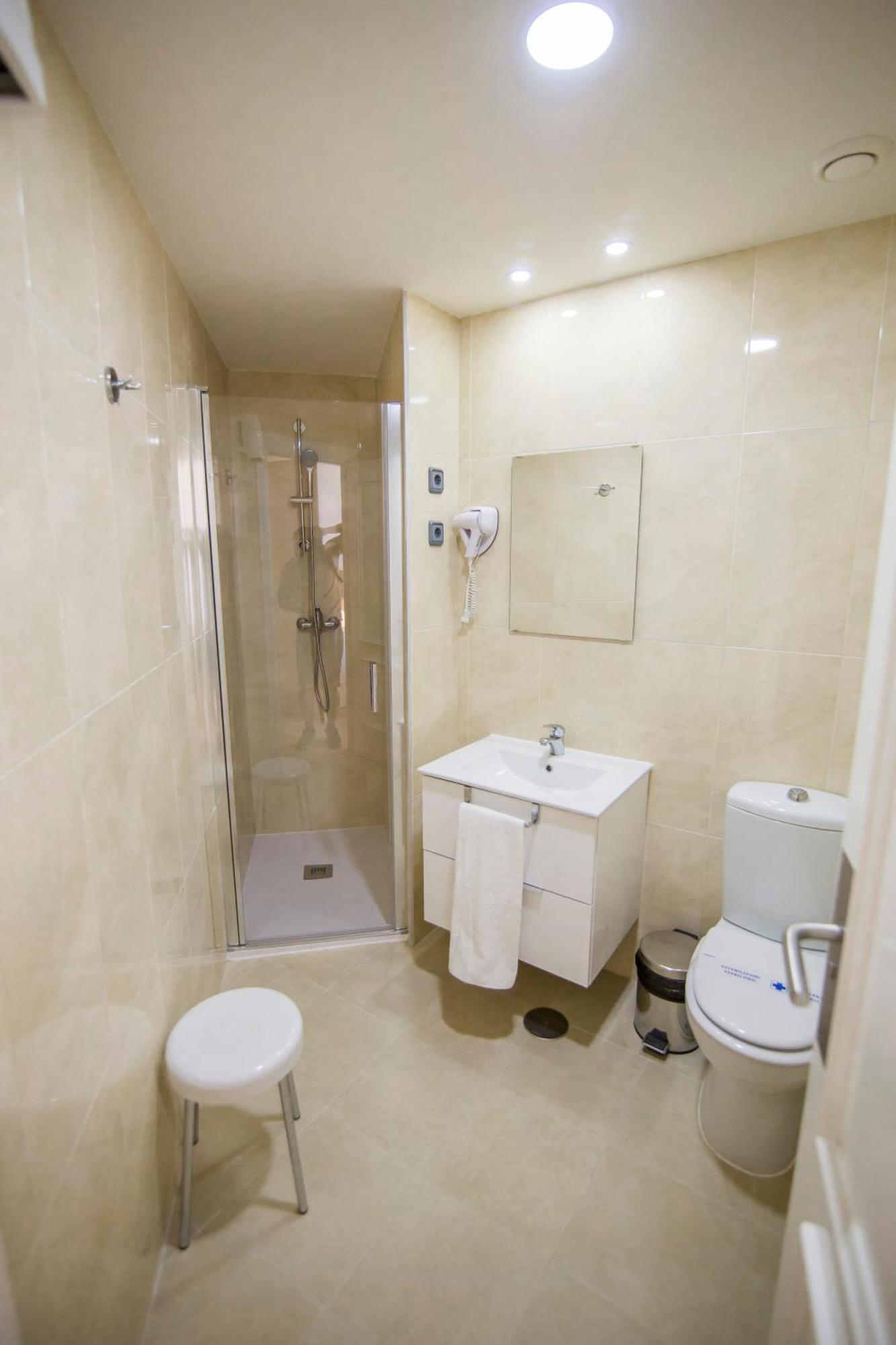 Plaza De Santiago - Estudios Turisticos - 1 Llave Apartamento