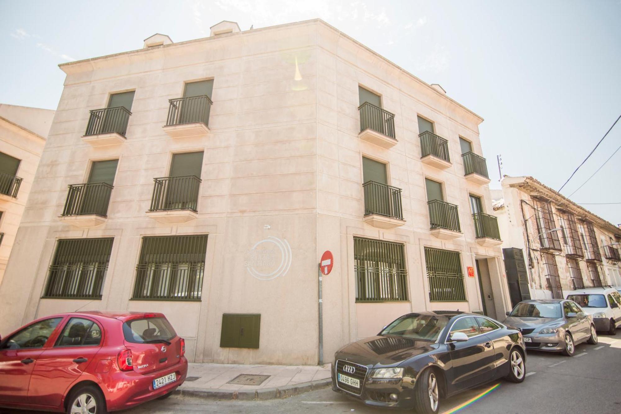 Apartamento Plaza De Santiago - Estudios Turisticos - 1 Llave *