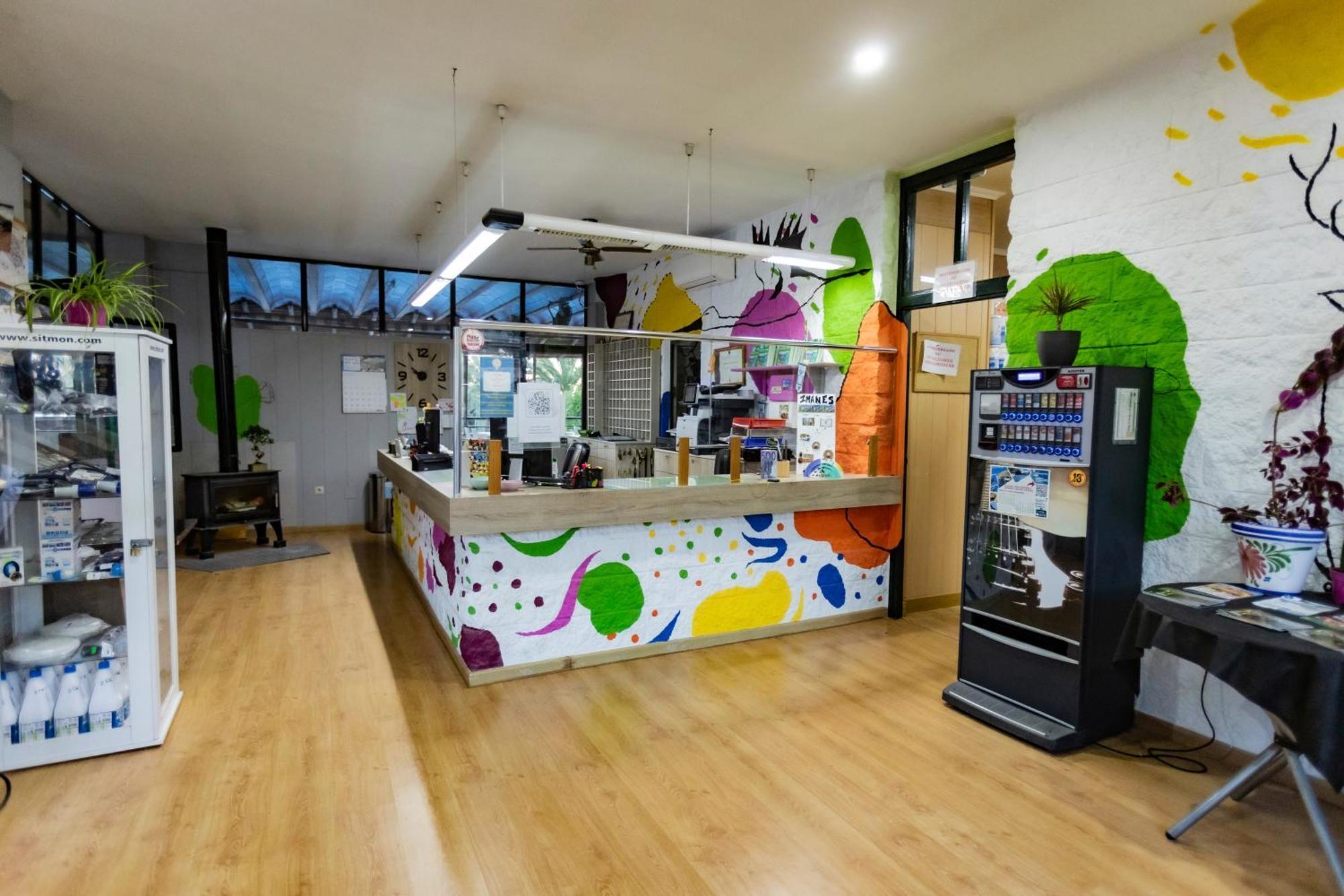 Hostal - Bungalows Camping Caceres 2*
