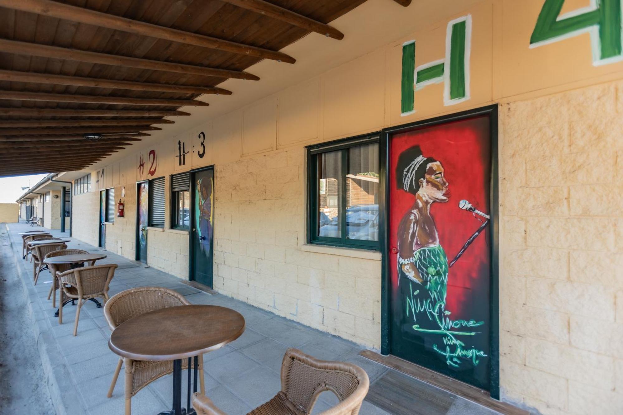 Holiday park Hostal - Bungalows Camping Caceres