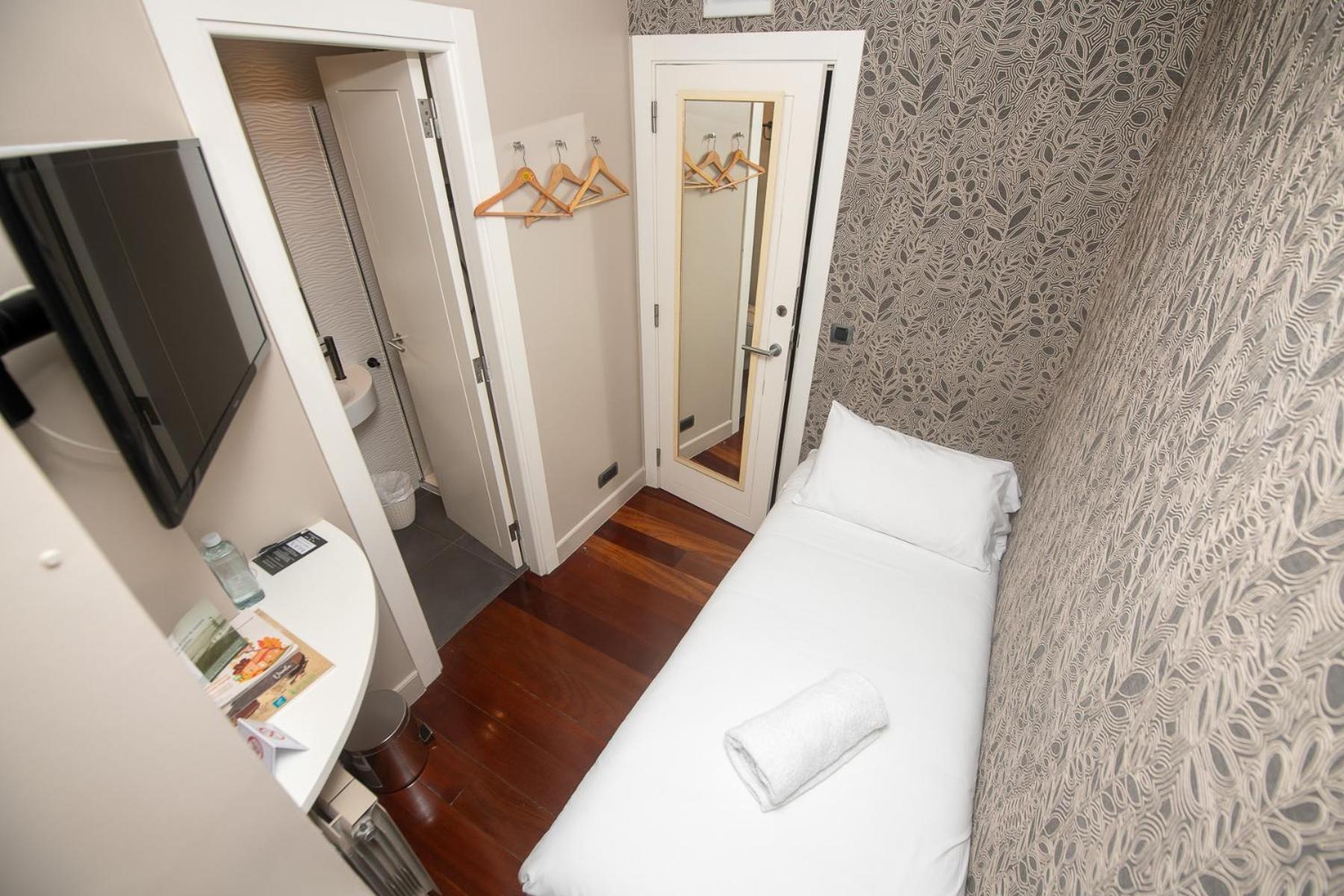 O Semaforo Hotel 2*