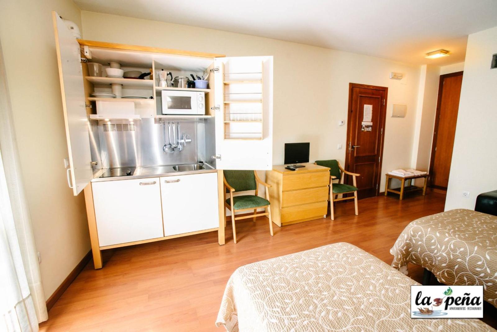 Apartamento Turísticos La Peña
