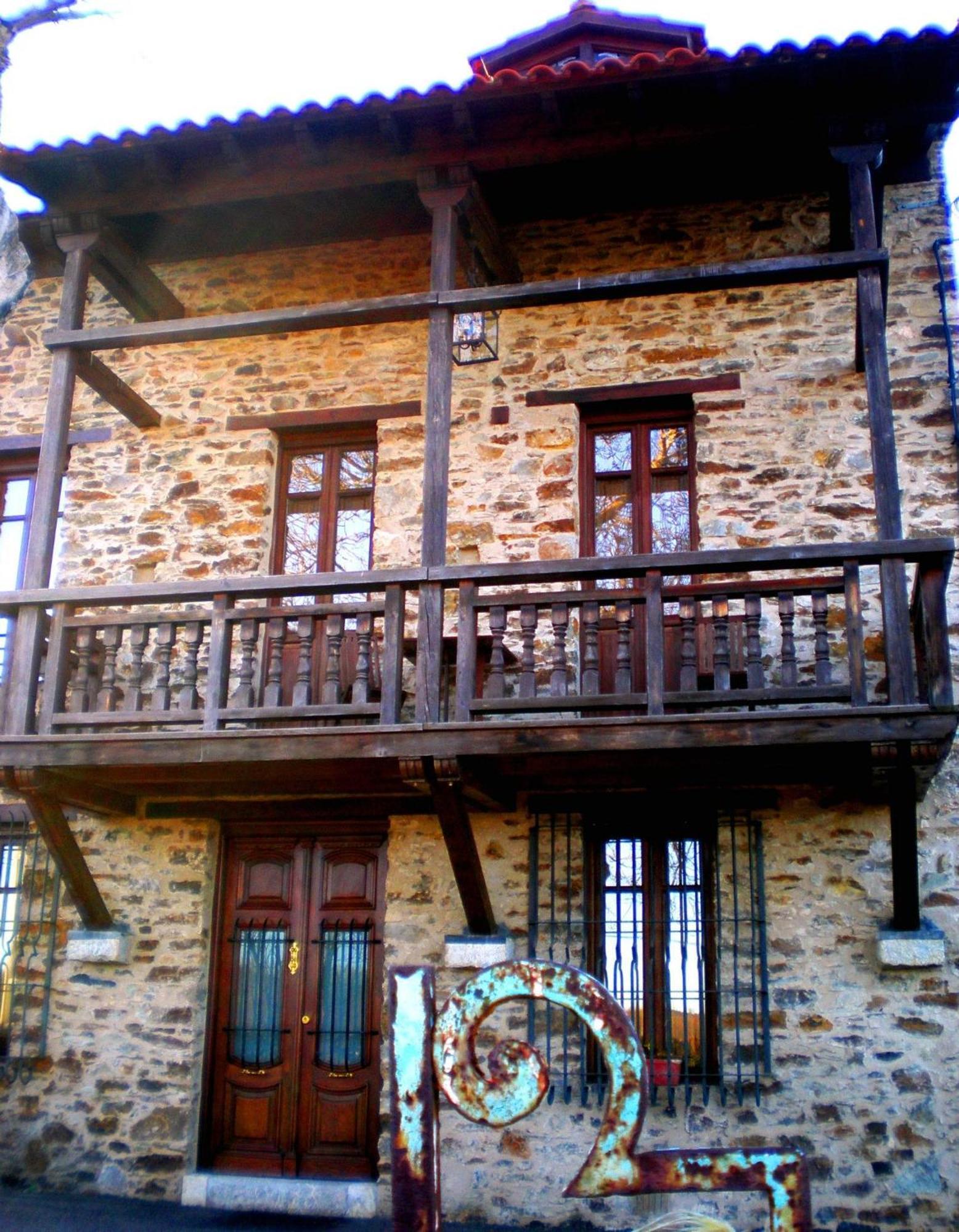 La Forqueta Y El Fontanal Santa María de Ordás