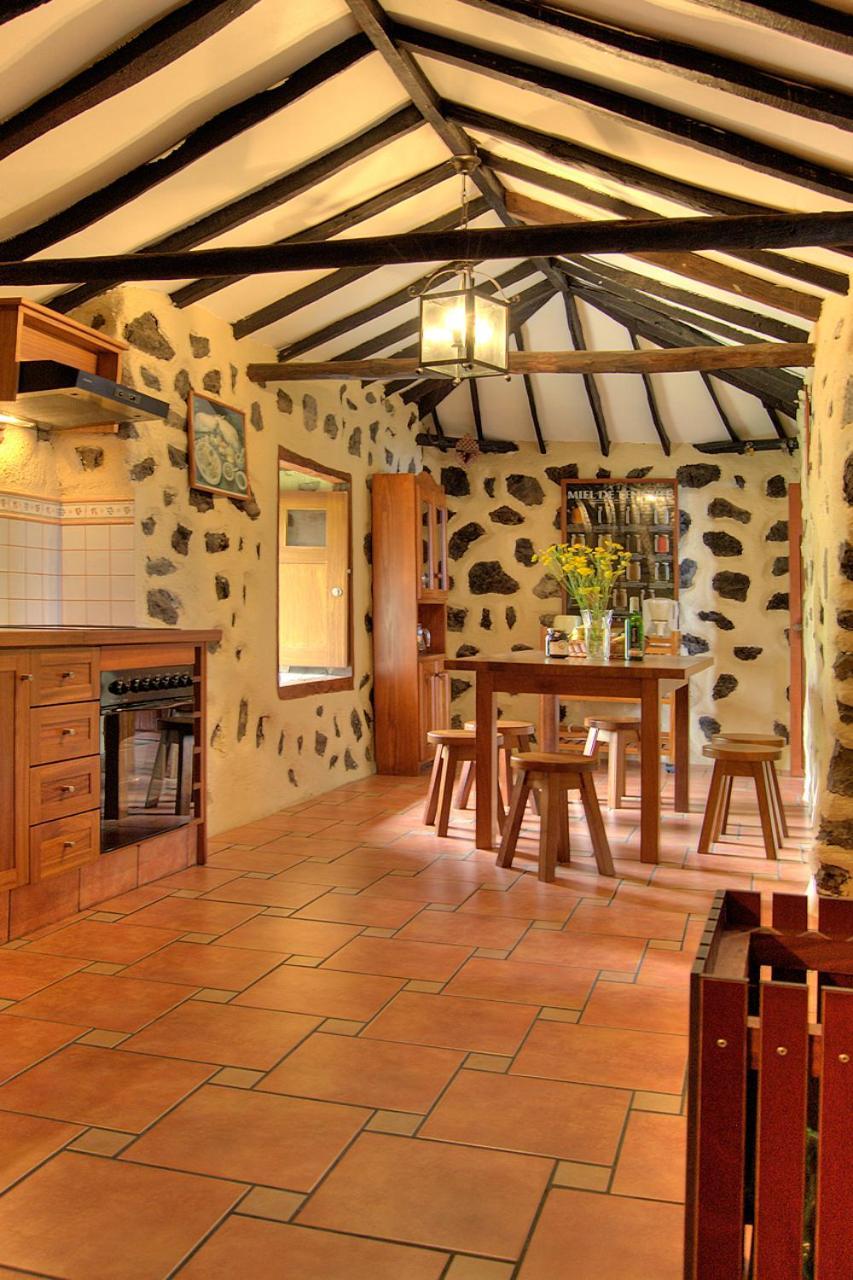 Holidaynorthtenerife Montiel Country house