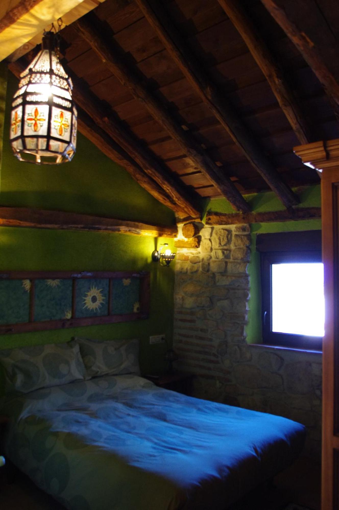 Inma, Segovia ,hoces Del Duraton Y Cerca De Madrid Casa rural *