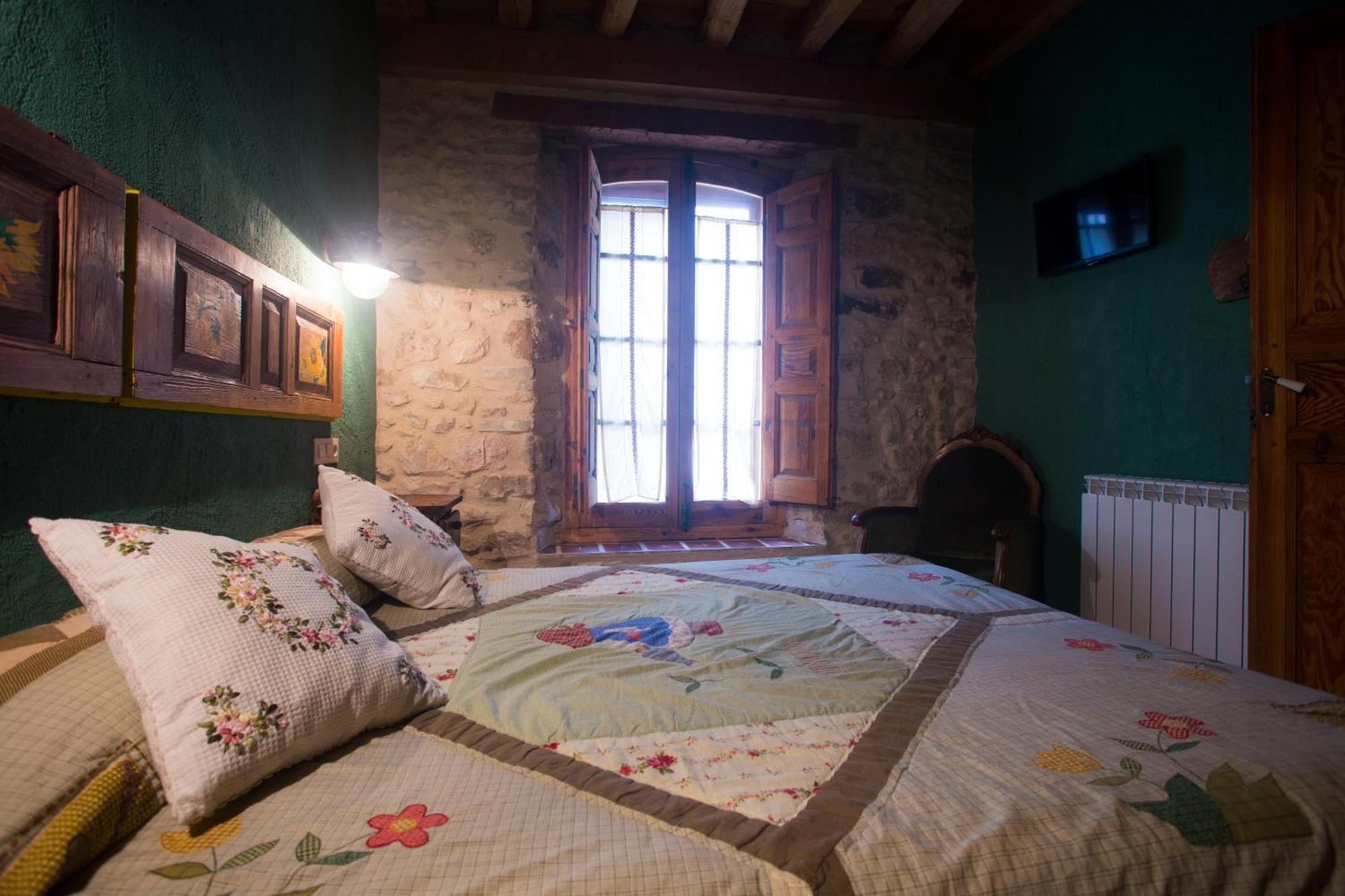 Inma, Segovia ,hoces Del Duraton Y Cerca De Madrid *