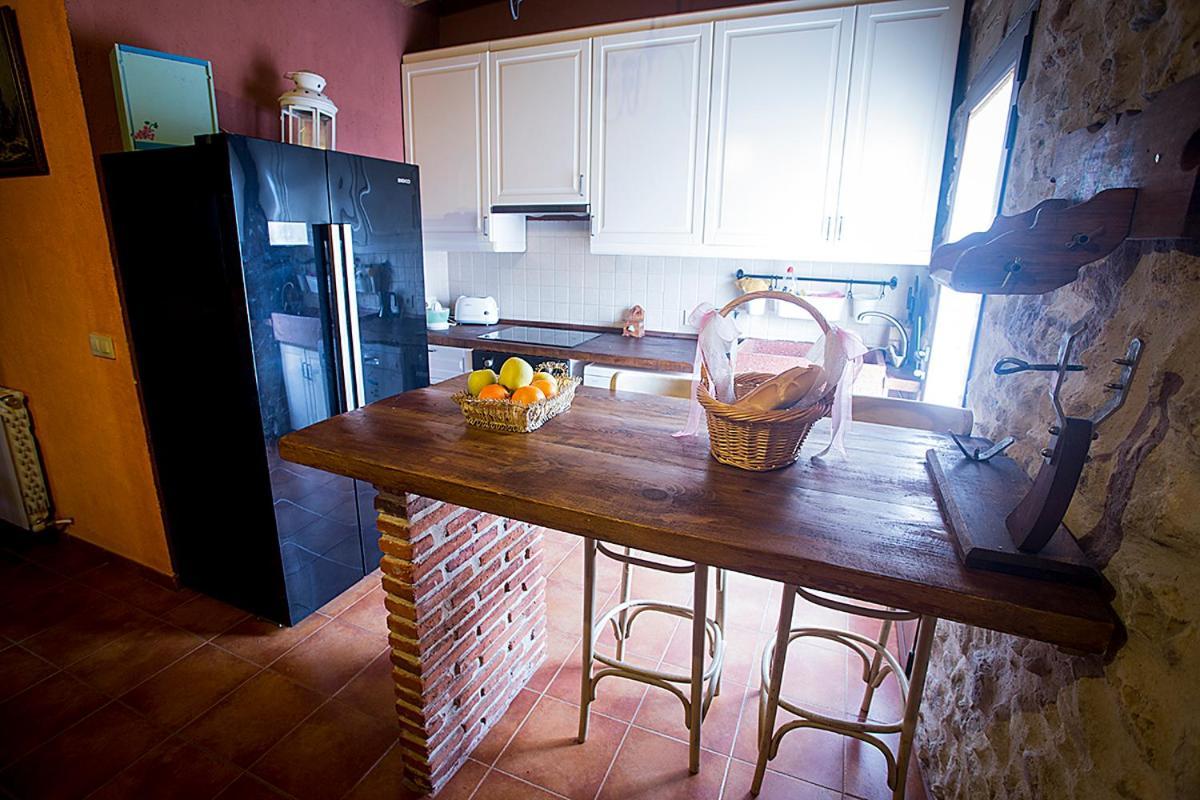 Inma, Segovia ,hoces Del Duraton Y Cerca De Madrid Casa rural *
