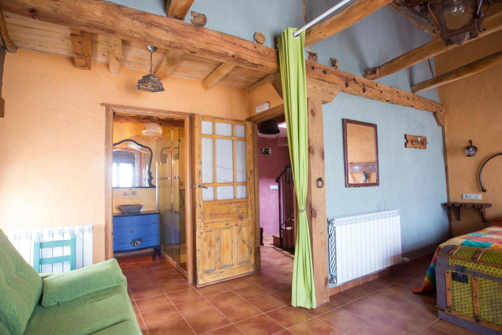 Casa rural Inma, Segovia ,hoces Del Duraton Y Cerca De Madrid Munoveros