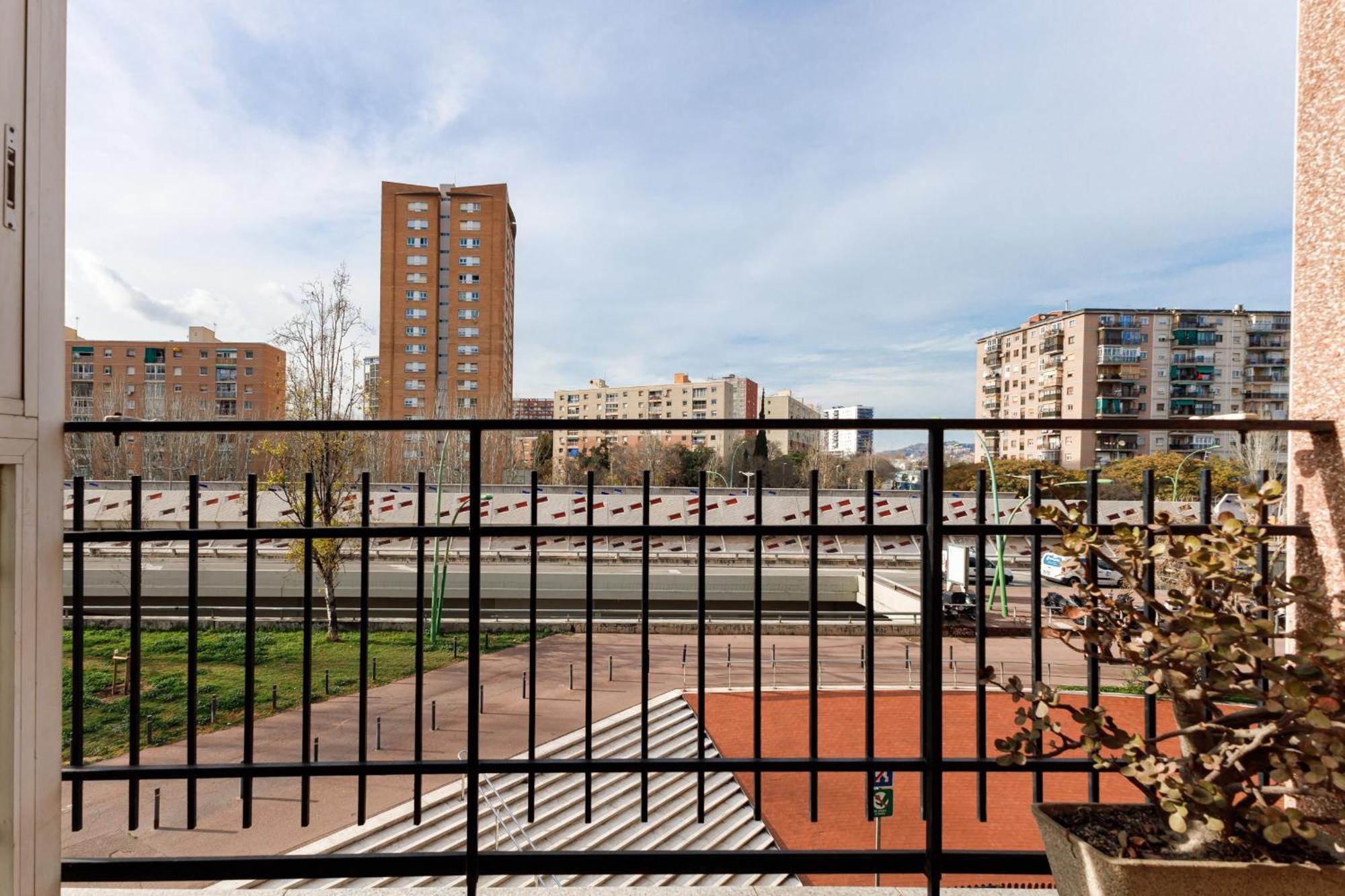 Bright Close To Congress Center & Port Apartamento *
