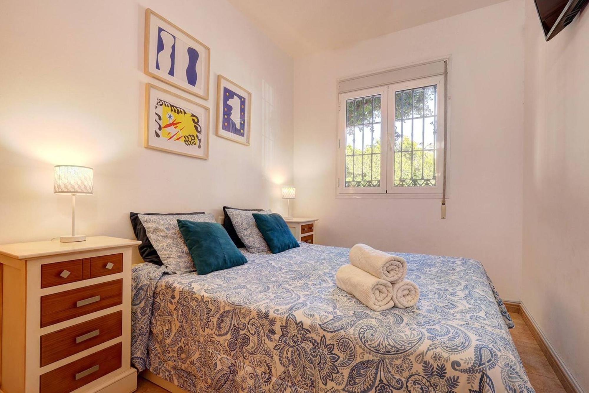 Conjunto De Corales – La Carihuela 031 Torremolinos