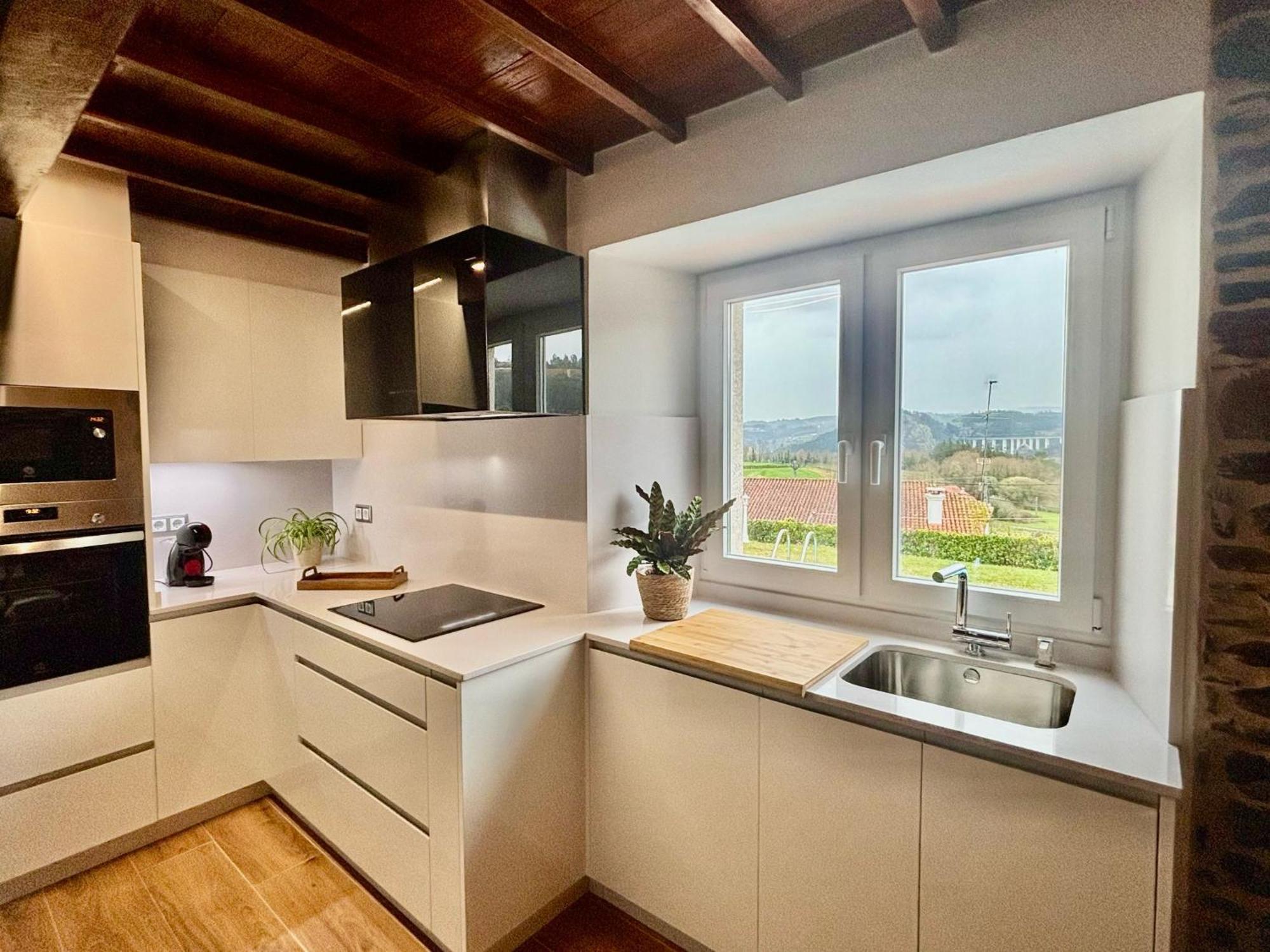 Holiday home Casa Tarrio Con Piscina - Santiago De Compostela