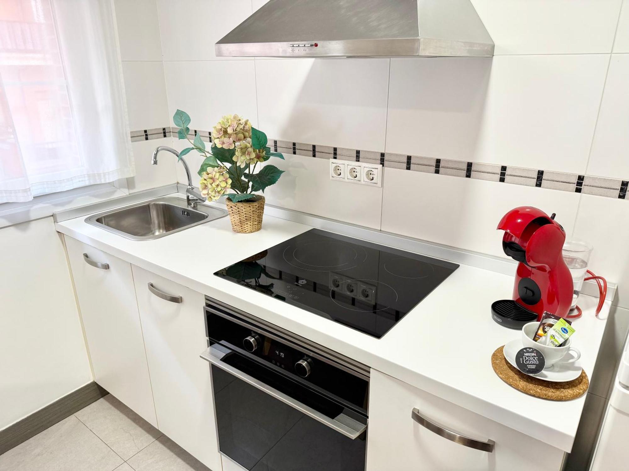 Apartment Castro Holidays - Centrico Piscina Urbanizacion Garaje Gratis Castro Urdiales