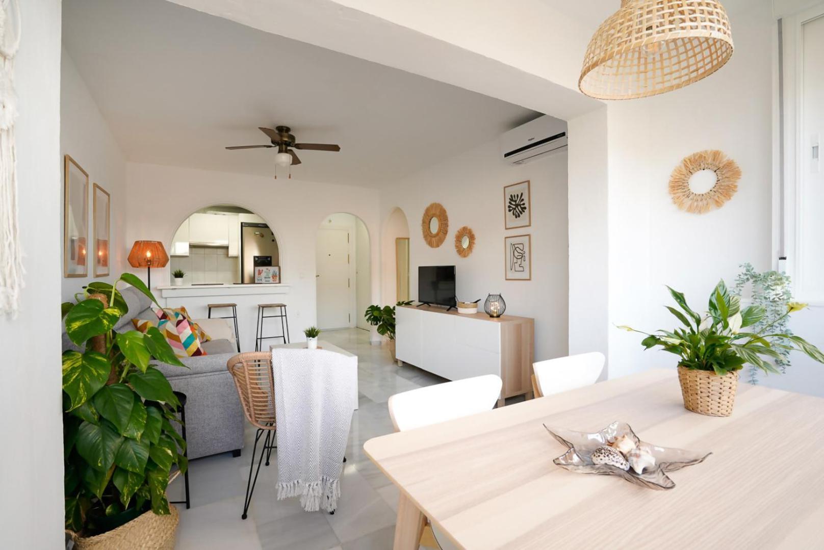 Laguna Apartment