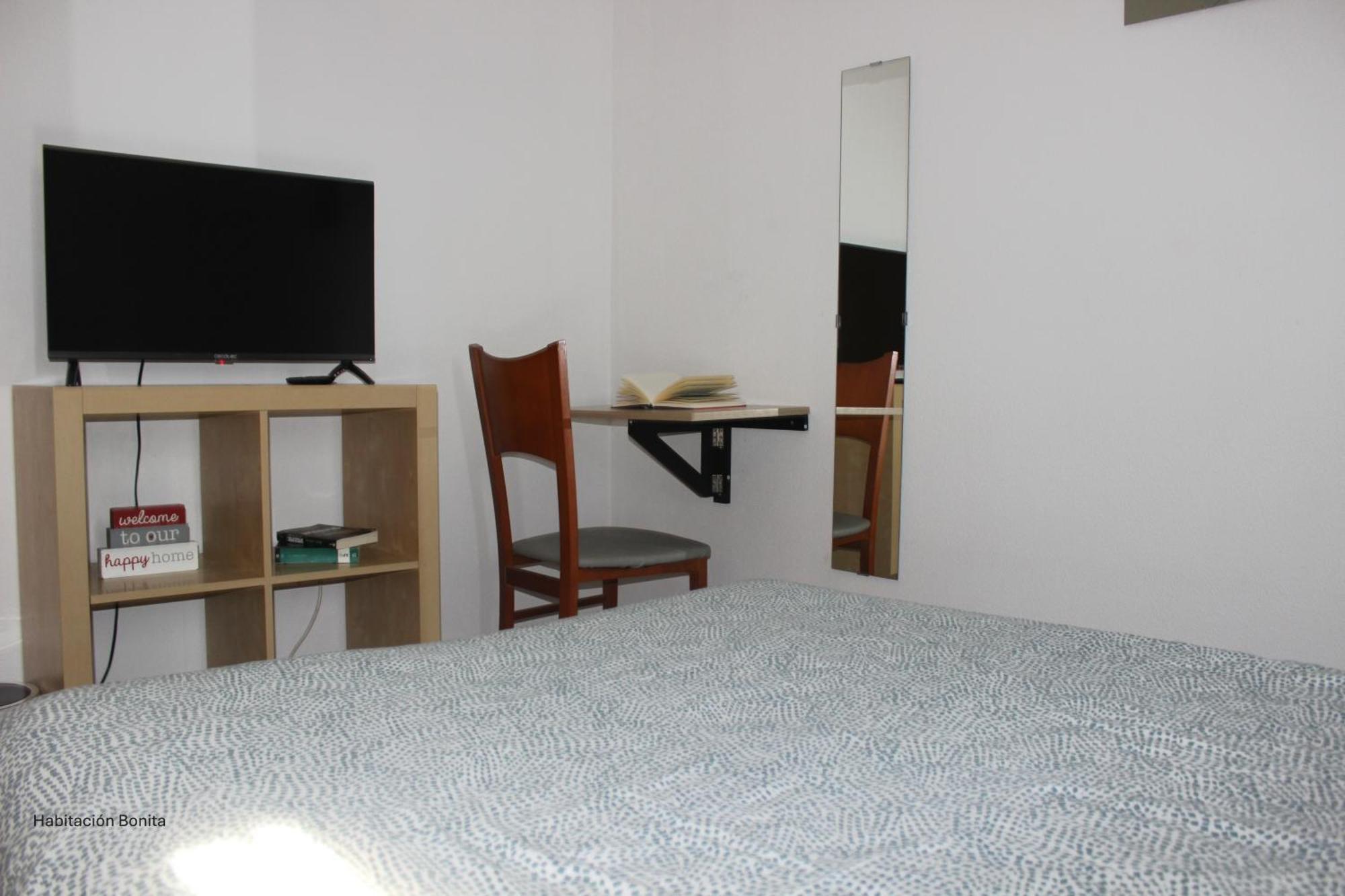 Homestay Casa De Huespedes De Hortensias Bustarviejo