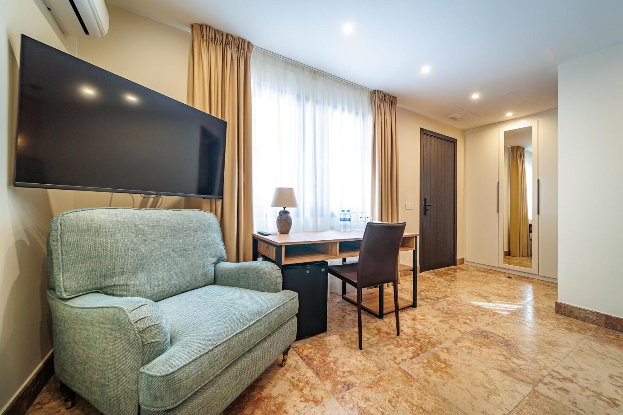 Sierra Blanca Hotel