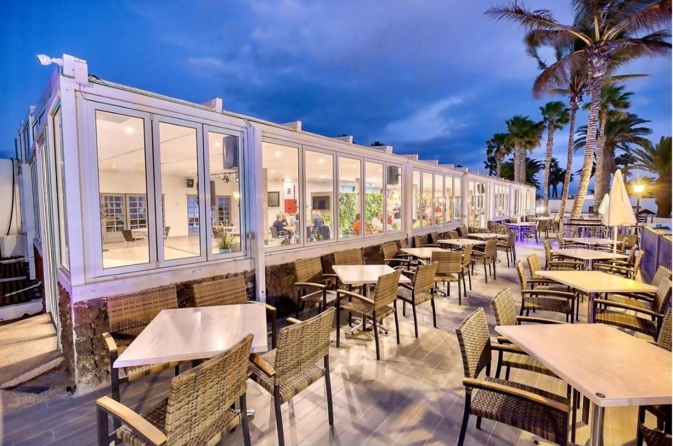 Brisas 106 Apartahotel