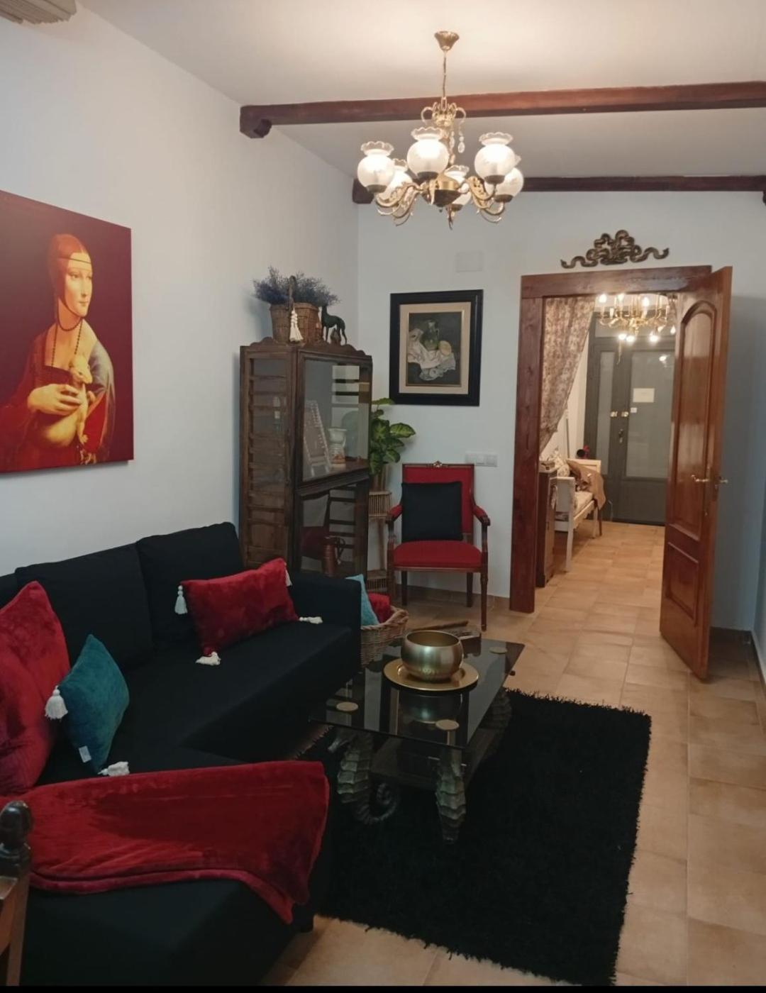 Casa Rural En San Carlos Del Valle- Dona Gumersinda Holiday home *