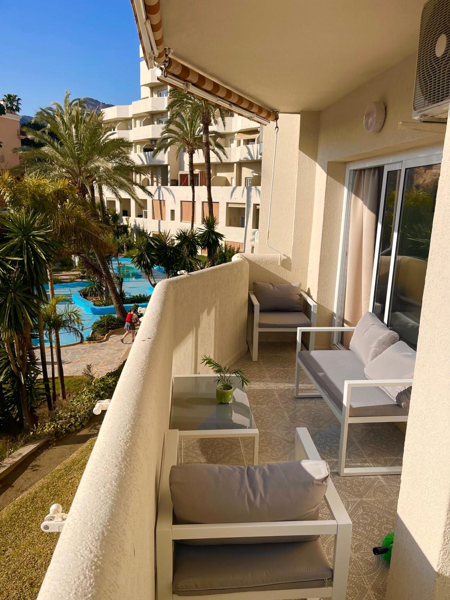 Benalbeach 2bdr Beach100m 5 Pools Gardens Apartamento