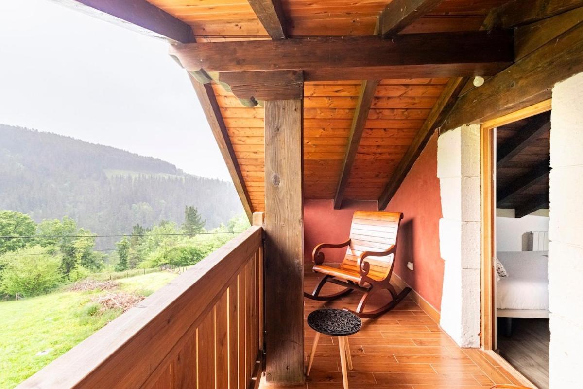Casa De Pueblo Golondrinas De Luena Сasa de vacaciones San Miguel de Luena