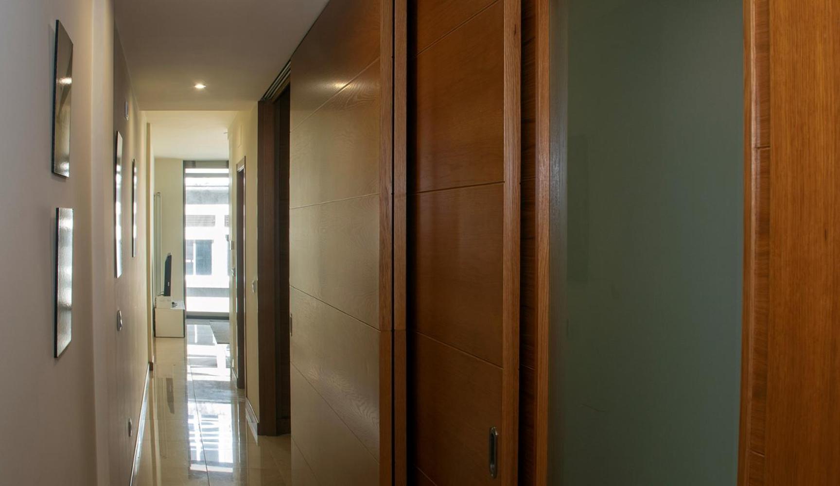 Rua Nova De Abaixo 9 Apartamento *