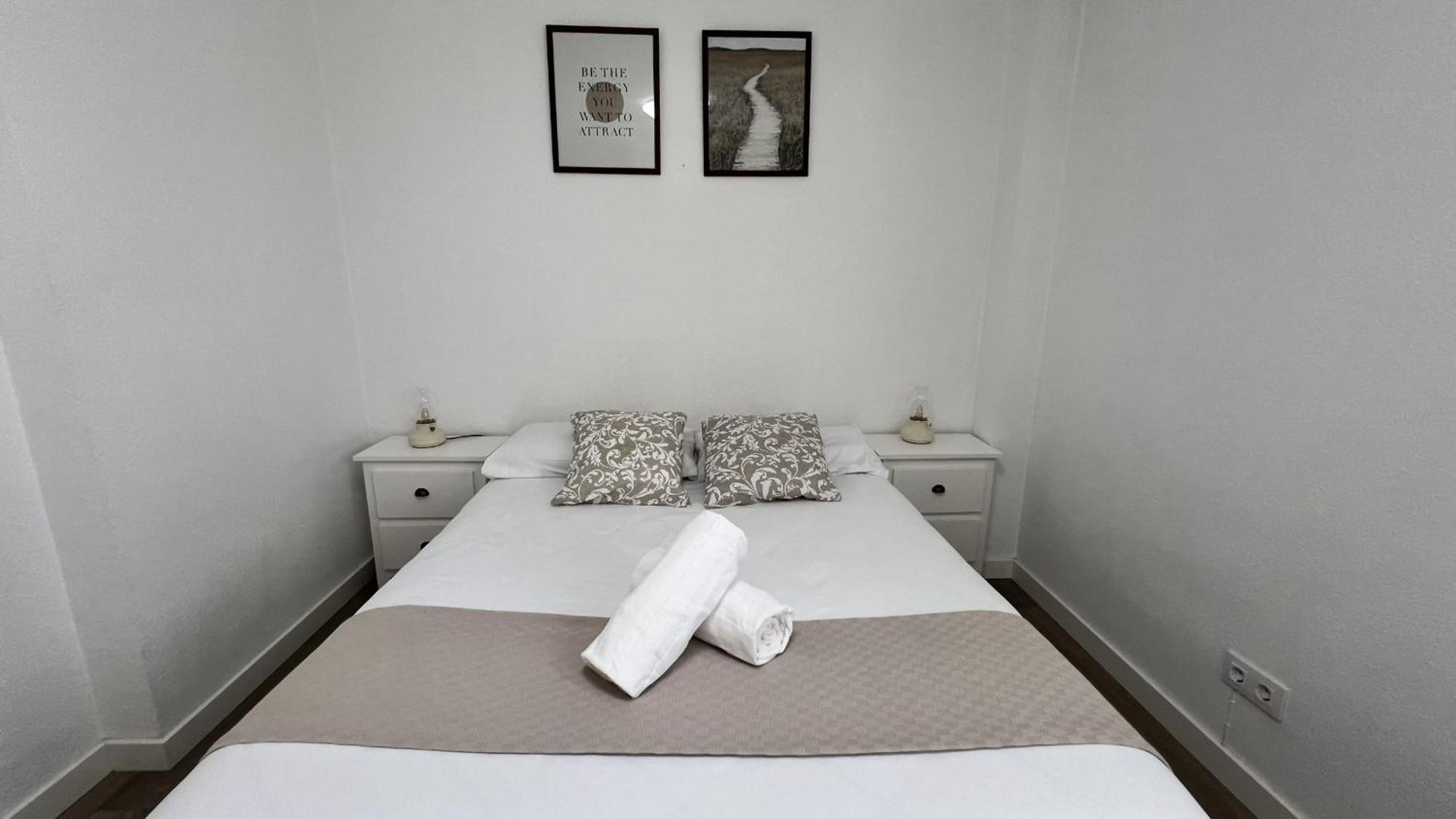 Apartamenticos Plaza Del Pilar Iii *
